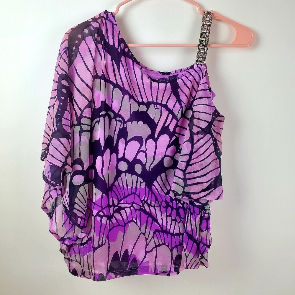 INC flowing Top, Artsy Feathers